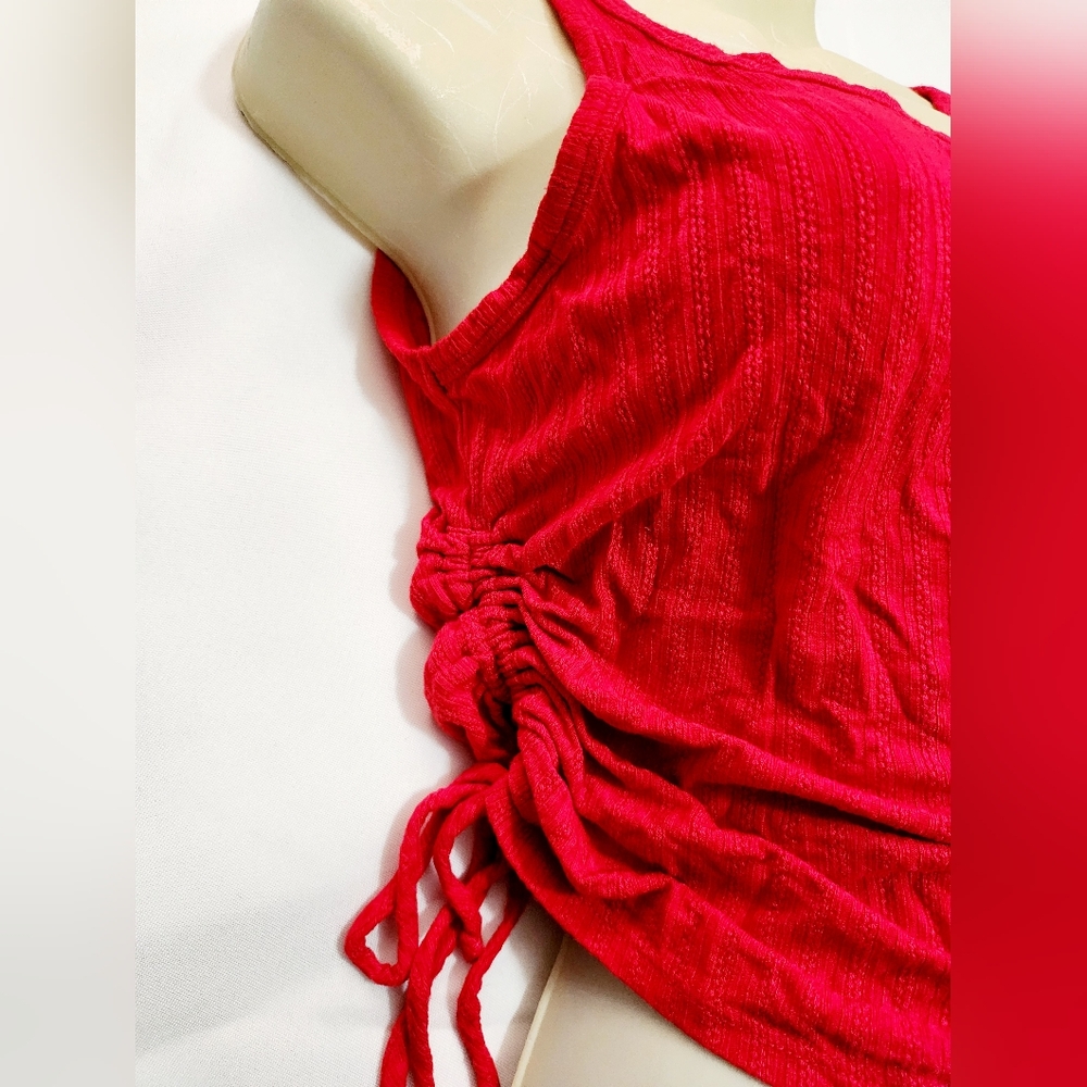 REBELLIOUS Dreamer Side-Ruched Tie Tank Top Juniors' M Red Crewneck Pullover - Picture 3 of 8